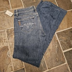 NWT Paige Hollywood Hills jeans